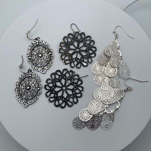 Vintage SET of 3 Pairs Artistic Metal work Earrings, in Silver tone, Unmarked